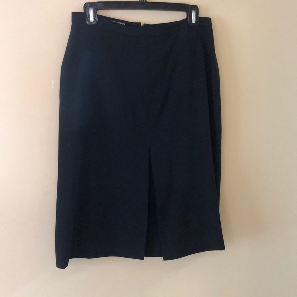 Harold’s Black Career Skirt - 10